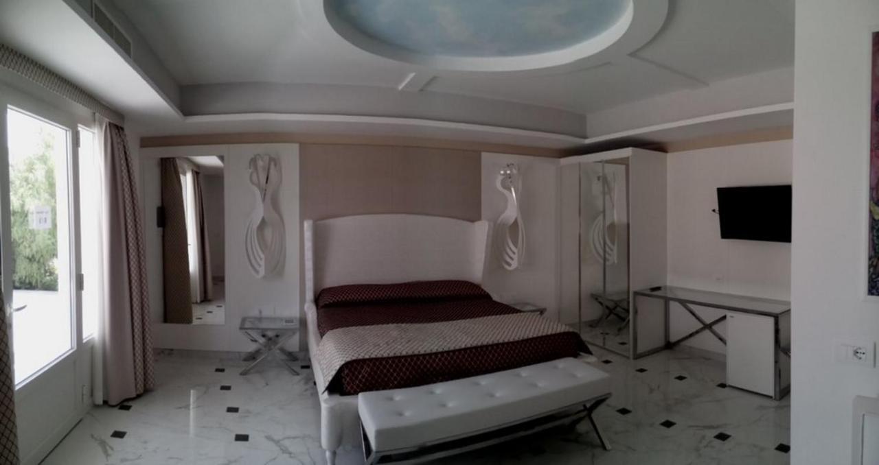 Relais Marchesi Imperiali B&B Latiano Kültér fotó